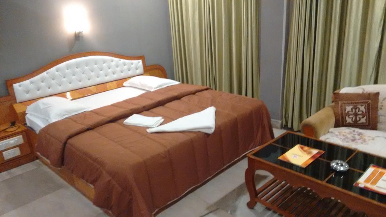 Hotel Sai International Rayagada Exterior foto